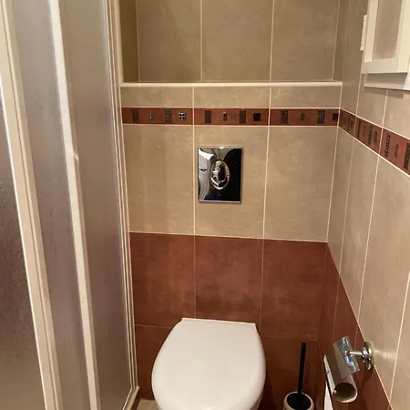 Aj 5, Santa Marina Village, * Σωζόπολη